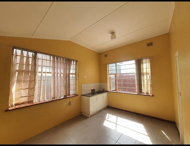 170M² OFFICE TO LET IN EMPANGENI CENTRAL
